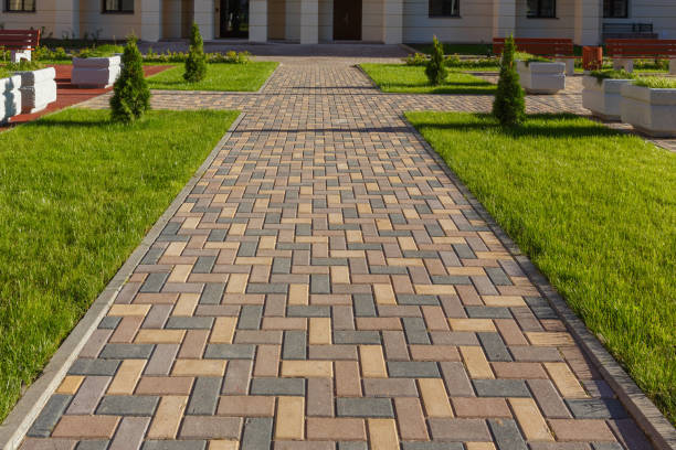 Best Commercial Driveway Pavers  in Hahnville, LA